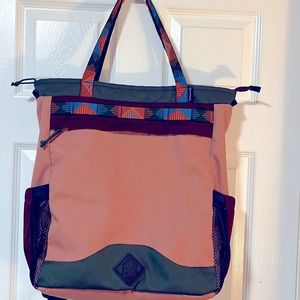 United by blue 25l convertible carryall hot sale
